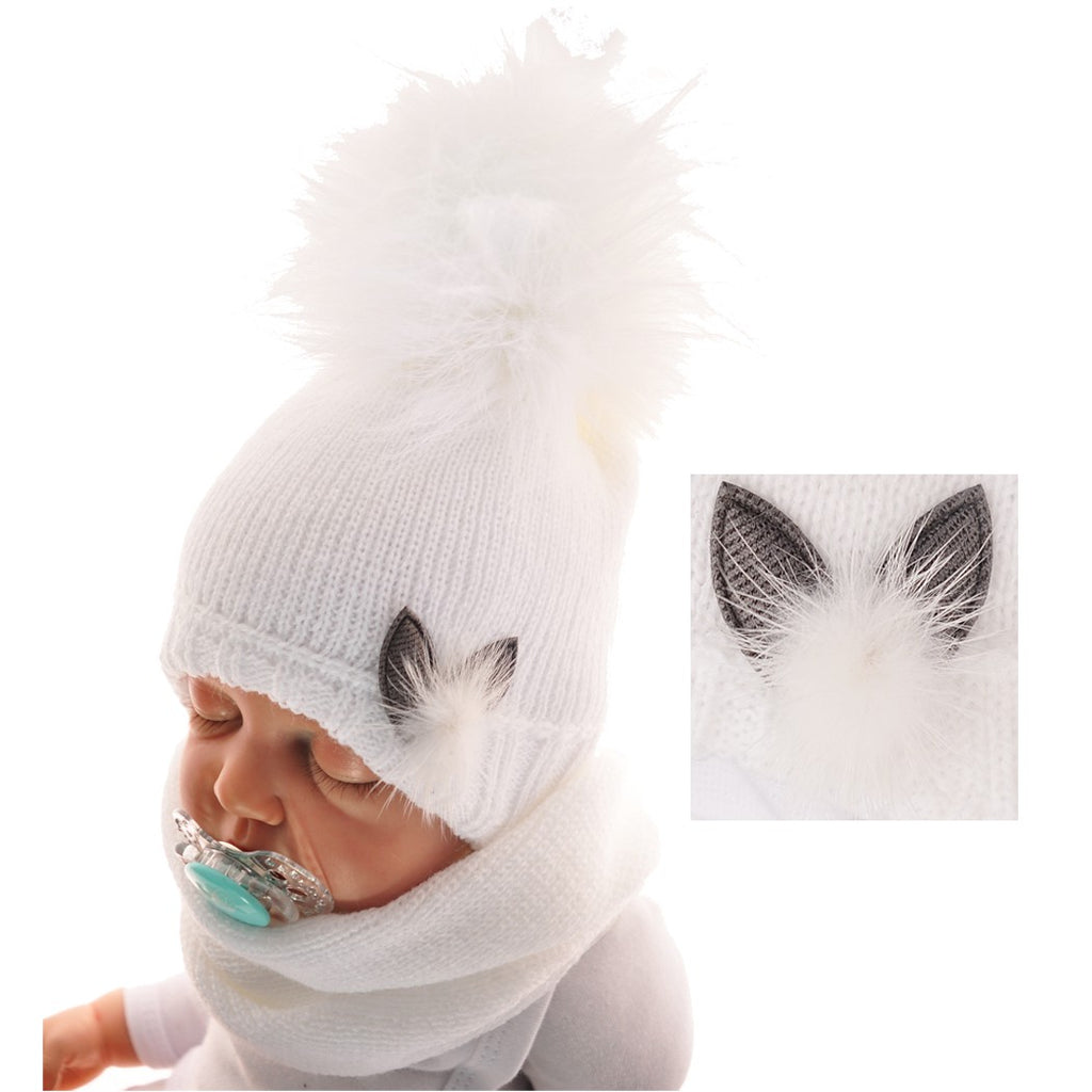 Light Gray Baby White hat With A Pompom And A Scarf Set