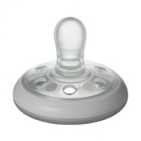Tommee Tippee Breast Like Soother - 2 Sizes